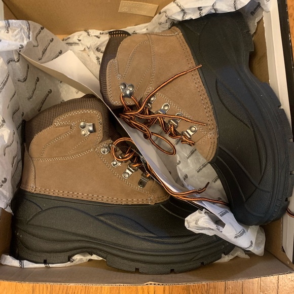 Men's Weatherproof Winter Duck Boots 
Size 9 - Picture 2 of 5